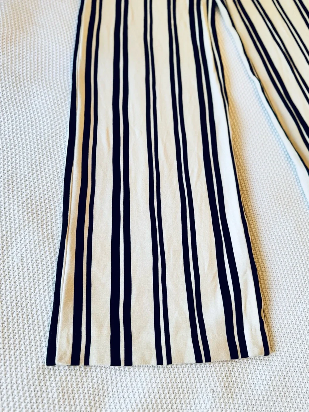 MARC CAIN Black & White Vertical-Stripe Wide Leg Trousers Pull-On Pants - Picture 4 of 16